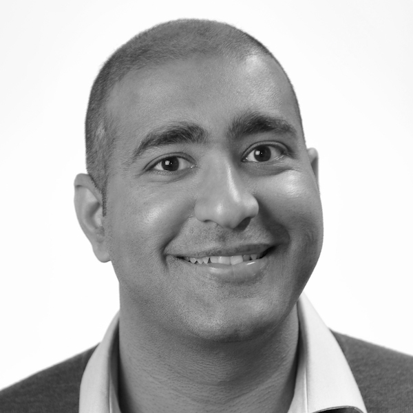 Portrætfoto af Rishi Lodhia fra Eagle Eye Networks.