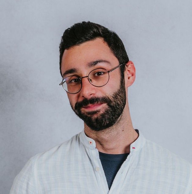 Portrætfoto af Borja Domínguez fra Pipplet.